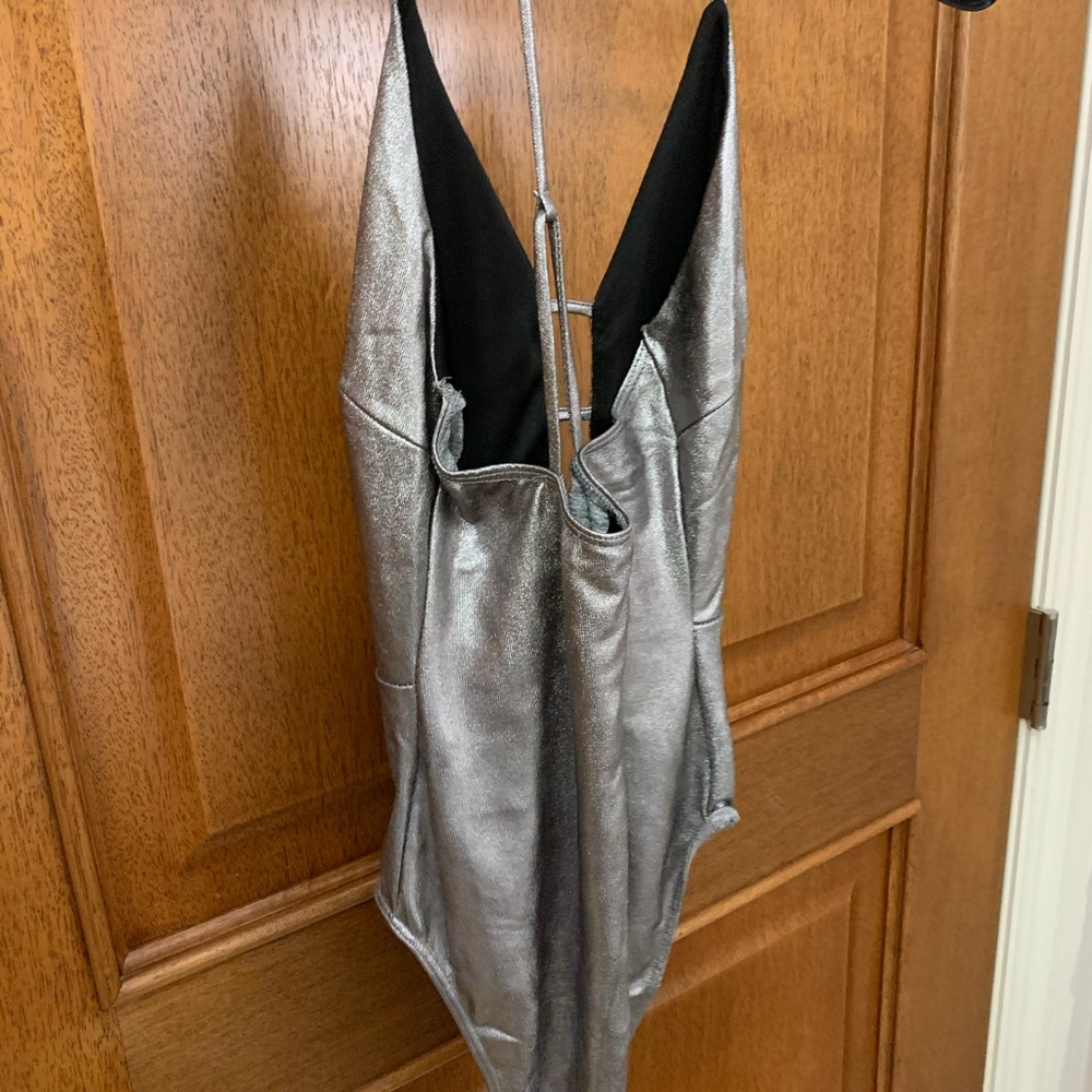 Silver Bodysuit - Picture 2 of 3